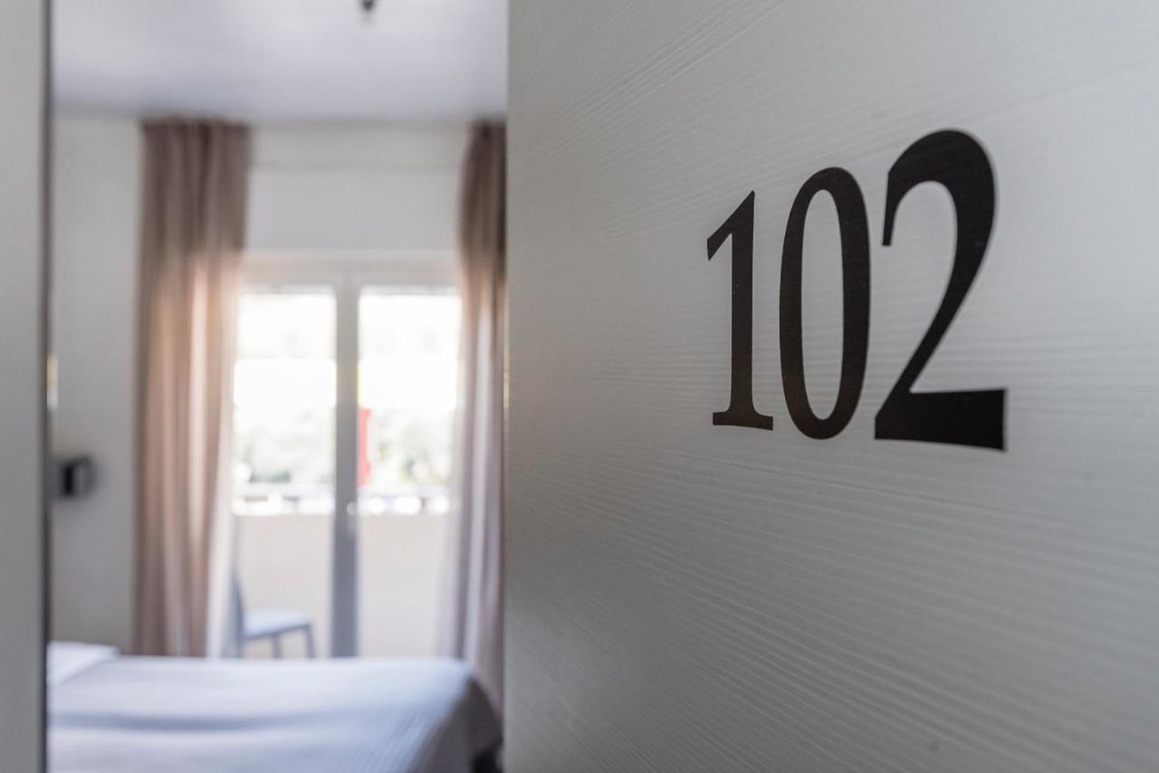 Hotel Rubino ナーゴ エクステリア 写真