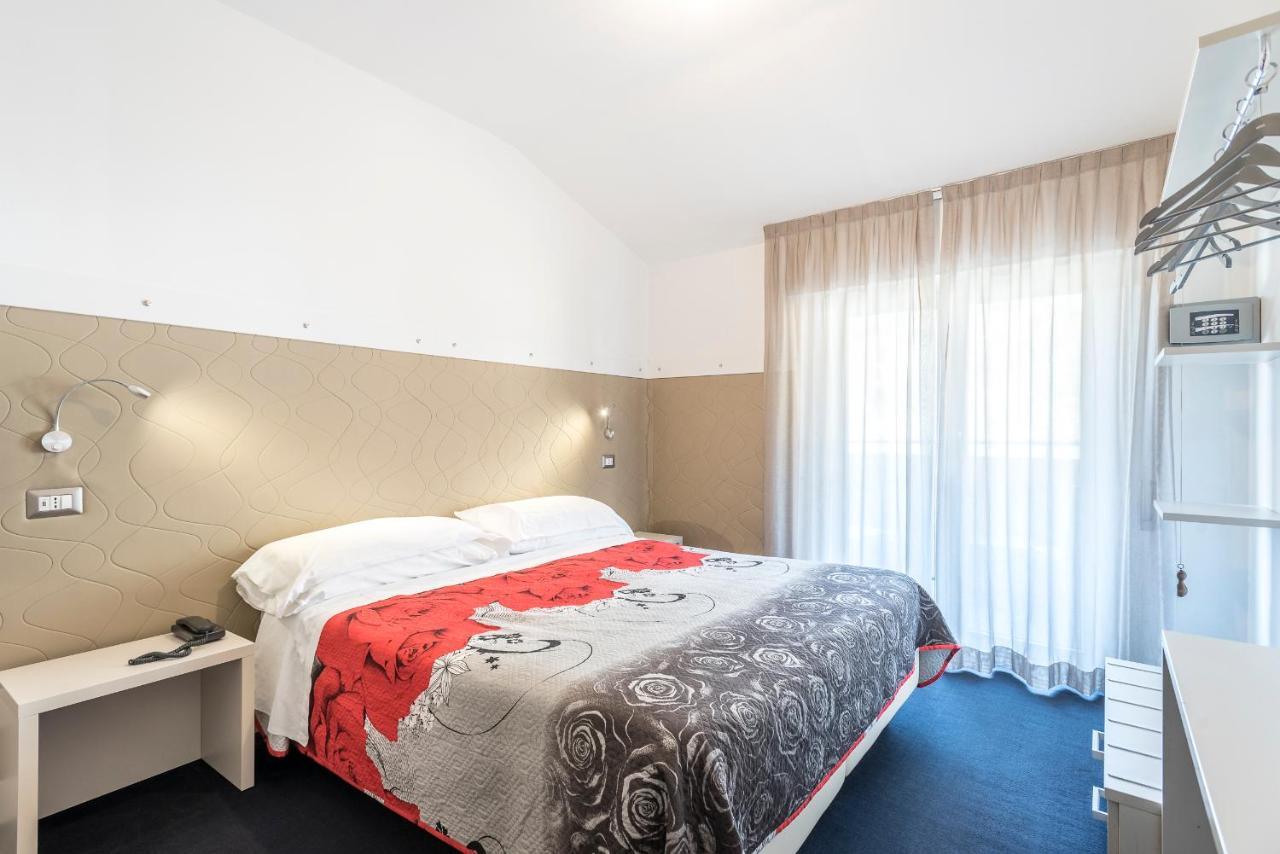 Hotel Rubino ナーゴ エクステリア 写真